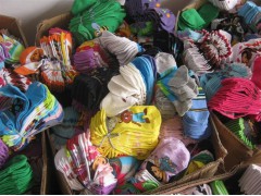 批發(fā)各種庫(kù)存襪子